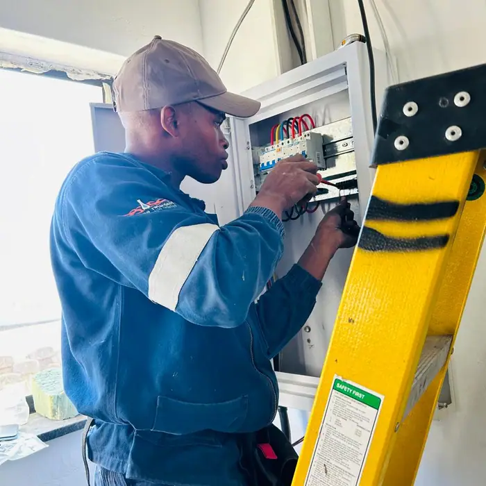 Testing a distribution board