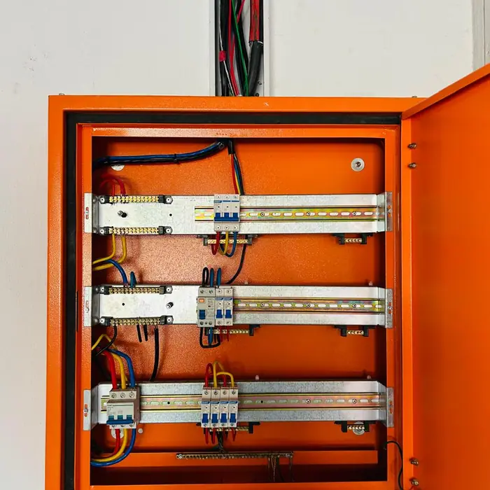 Wired distribution board